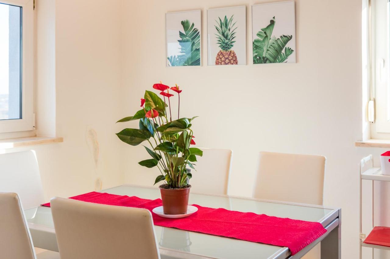 Ližnjan Sea View Apartment מראה חיצוני תמונה